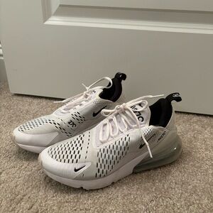 Women’s Nike Air Max 270